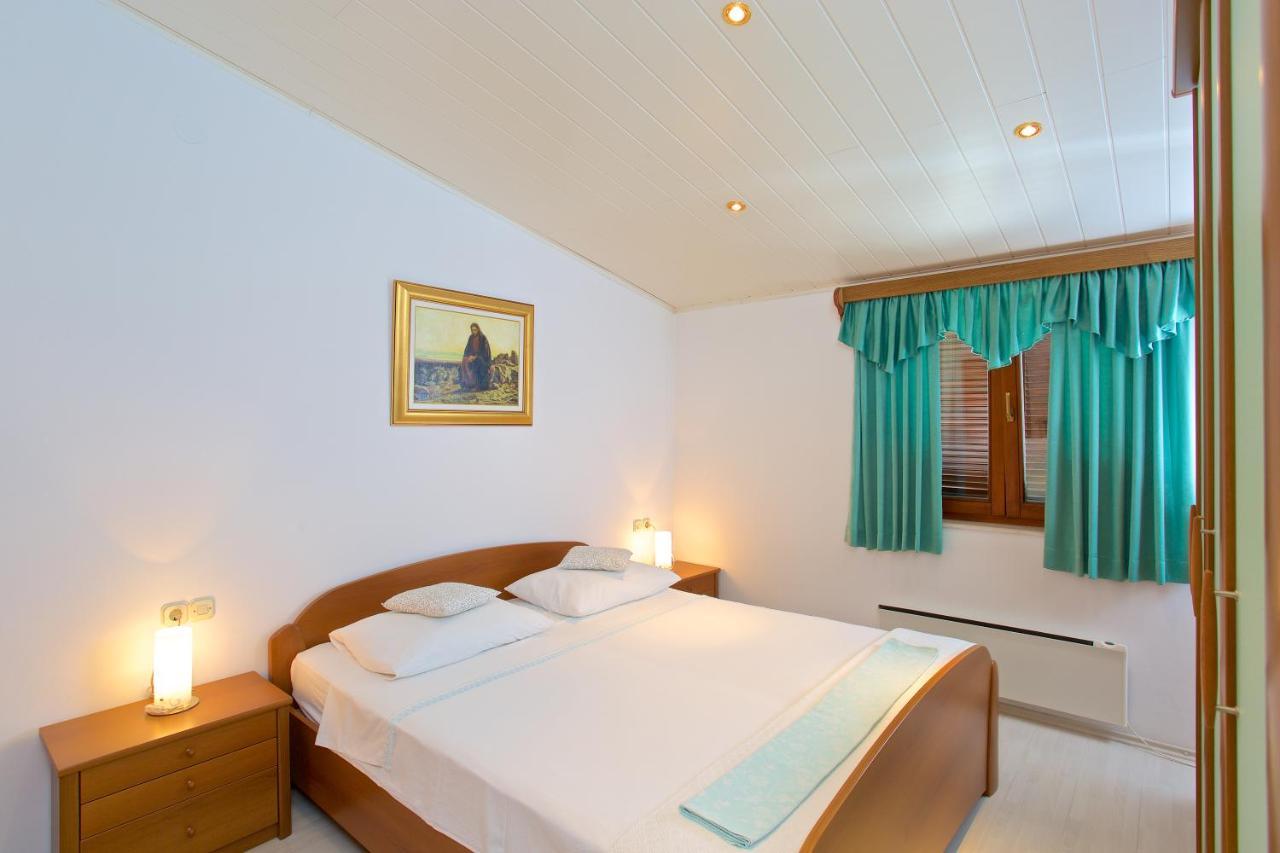 Apartments Vinka Jelsa  Luaran gambar