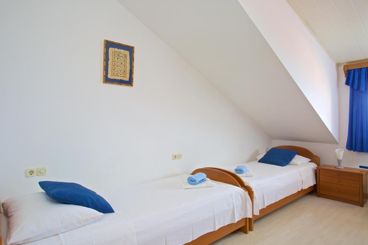 Apartments Vinka Jelsa  Luaran gambar